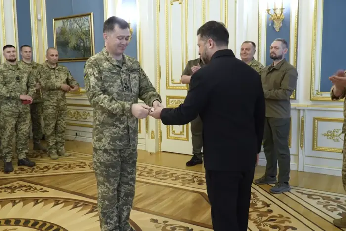 Зеленський нагородив військовослужбовців Держспецзв’язку