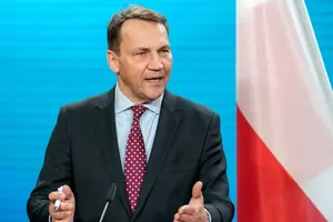 Сікорський: Наміри Путіна гірші, ніж очікувала Західна Європа