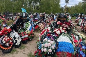 Могили російських солдатів
