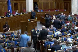 Основний акцент змін – максимальне зміцнення армії