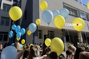Майже 20 тис. випускників столичних шкіл виходять у доросле життя