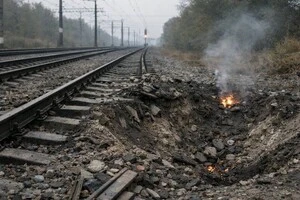 Внаслідок удару загинув машиніст, ще двоє залізничників дістали поранення