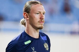 Сафонов отримав удар коліном у потилицю від капітана «ПСЖ» Маркіньоса