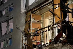 Наслідки влучання ворожого БпЛА у житловий будинок в Одесі