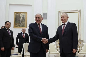 Путін телефоном поговорив з Пашиняном