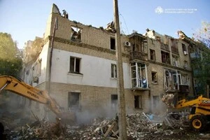Наслідки ворожих прильотів у Дніпрі. 2 червня 2026 рік