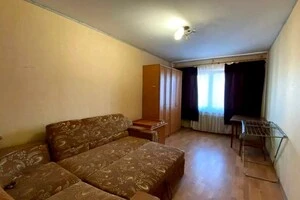 Квартира розташована за адресою Урлівська вулиця, 36