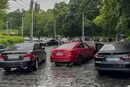 Через ДТП рух на Подільському узвозі ускладнено в обох напрямках