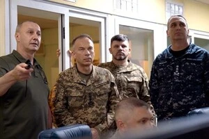 Сирський після поїздки на південь заявив про нові загрози для морського коридору