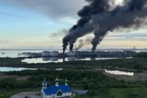 Путінський форум під акомпанемент українських дронів