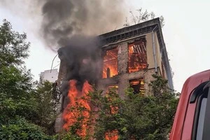 Причину та обставини виникнення масштабного займання встановлюватимуть правоохоронці