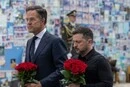 Володимир Зеленський і Марк Рютте біля Стіни памʼяті у Києві