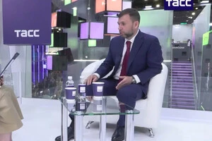 Пушилін цілком серйозно заявив про те, що на Донбасі можна вирощувати виноград та виробляти вино