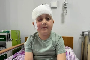  8-річному Юрчику провели операцію з видалення пухлини