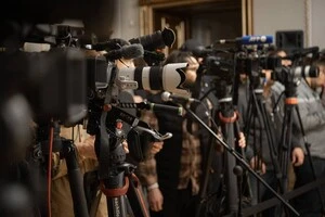 Зеленський привітав журналістів з професійним святом