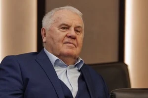 Крикунов: Вони кричали, що спорт поза політикою, а у них спорт попереду політики