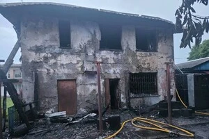 Вогонь повністю знищив магазин