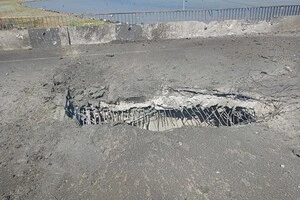 На Чонгарі безпілотники пошкодили стратегічний міст 