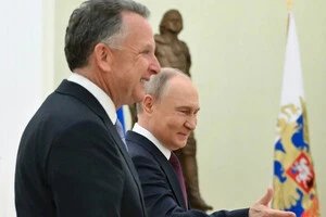Російський диктатор Путін та спецпредставник Трампа Стів Віткофф
