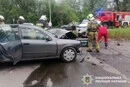 П’яний водій на Nissan влаштував потрійну ДТП під Києвом, є загиблий (фото)