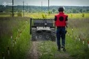 Сапери показали, як  розміновують поле на Макарівщині (відео)