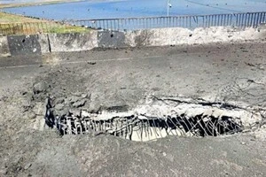 Росія замовчує наслідки удару по Чонгарському мосту