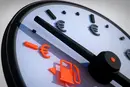 Дорогий бензин змусив європейців їздити менше - FT 
