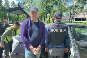 Підозрюваного військовослужбовця затримали після передачі йому частини грошей