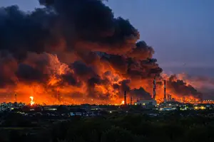Пожежа на Куйбишевському нафтопереробному заводі після атаки безпілотників, Самара, 10 червня 2026 року