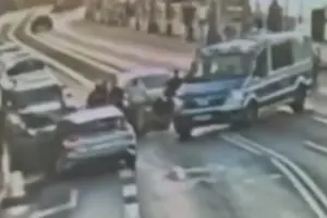 Поліцейські встановили та затримали чотирьох викрадачів