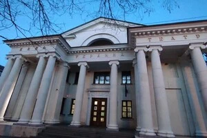 Кінотеатр у окупованому Севастополі до демонтажу назви