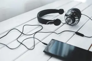 Новий сервіс підтримує 27 мов і працює з 20 популярними стримінговими платформами