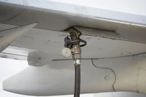 Паливний колапс у РФ дістався авіації
