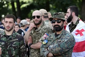Іноземний легіон підсилить піхоту, а ветеранів фронту почнуть звільняти зі служби