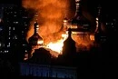 У Києві пролунали вибухи, є влучання у будинки, приліт у Лавру 