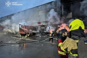 ДСНС показала наслідки ворожої атаки на Київщину (фото)