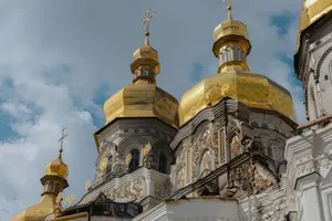 Успенський собор після російської атаки по Києву