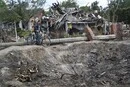 Руїни та гігантська вирва: наслідки прильоту по приватному сектору на Осокорках  (фото)