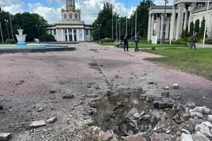 Вирва на вході до ВДНГ