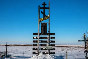 У Воркуті прибрали меморіал політичним в'язням через символіку України