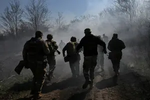 Новобранці 118-ї окремої механізованої бригади тренуються поблизу лінії фронту, Запорізька область, квітень 2026 року