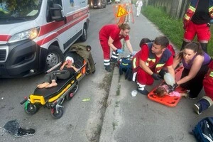 Під Києвом у легковику з дев'ятьма людьми загинув дворічний малюк