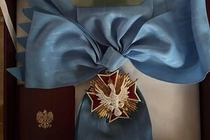 Рішення Леонід Кучма ухвалив після позбавлення президентом Польщі нагороди Володимира Зеленського