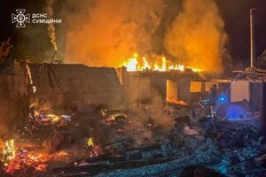 Ворожий дрон атакував будинок багатодітної родини на Сумщині