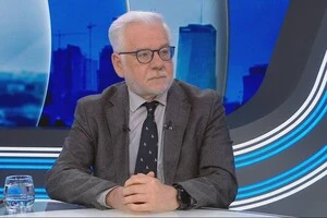 Ексглава МЗС Польщі: Скандал з орденом Зеленського послабив позиції Навроцького
