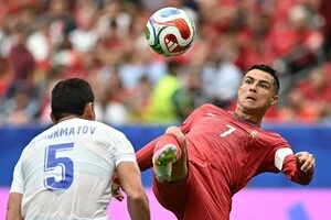 Кріштіану Роналду відзначився історичним дублем в матчі проти Узбекистану 
