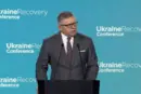 Перед Кримським мостом утворився 10-кілометровий затор