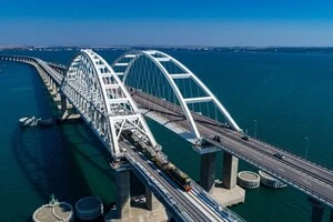 Україна з дедалі більшою інтенсивністю завдає ударів по мережах російської військової логістики на окупованих територіях