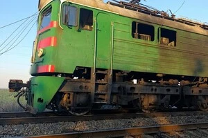 Пошкоджений електровоз