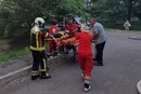 У Голосіївському районі Києва жінка впала з шостого поверху, рятуючись від пожежі